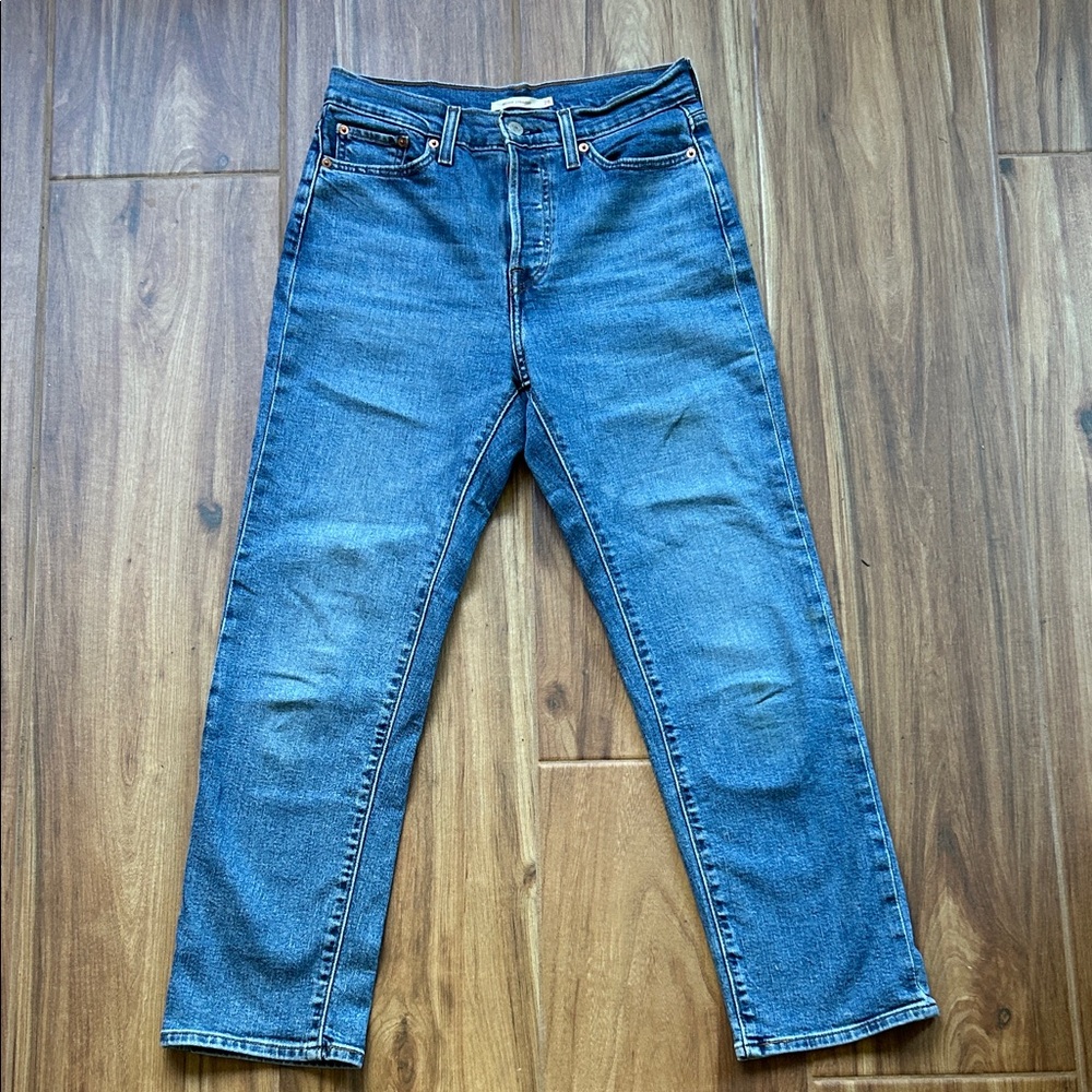 Levi's Women’s Wedgie Straight Leg Jeans